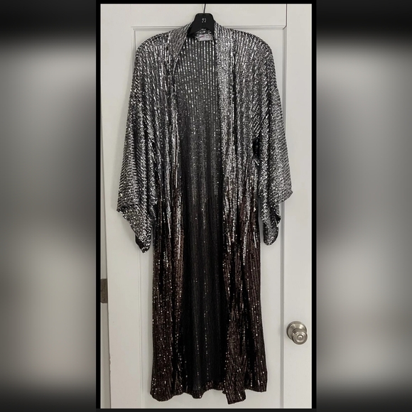 Free People PARTY ON KIMONO, Silver&Brown Sequins - Picture 3 of 3